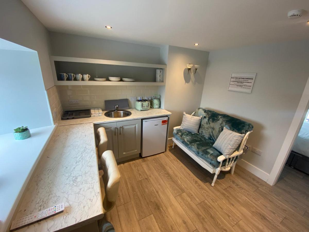 Baxters Apartments Milford Dış mekan fotoğraf